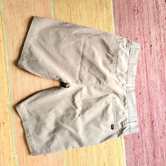 The Weekend Chino Shorts - Picture 3 of 6